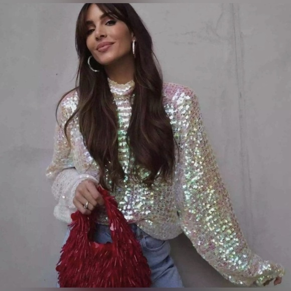 NEW ZARA ECRU WHITE SEQUIN SWEATER SIZE SMALL CHRISTMAS NEW YEARS - Picture 1 of 11